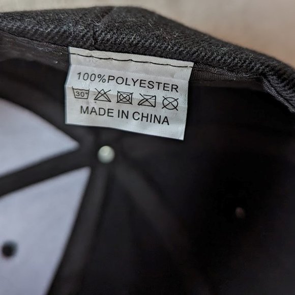 NEW – “No Probllama” Peaked Baseball Cap - Picture 7 of 7